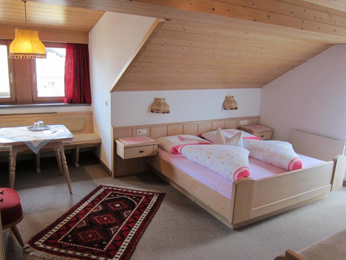 Gaestehaus Valentina Mayrhofen Esterno foto
