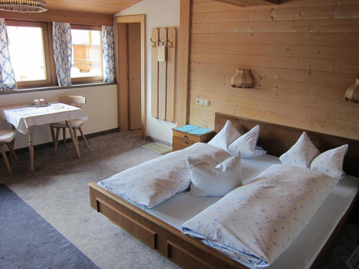 Gaestehaus Valentina Mayrhofen Esterno foto